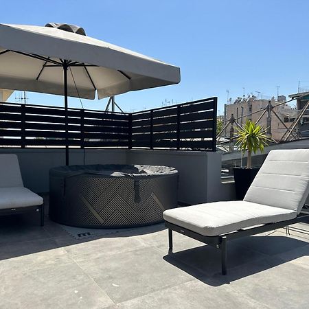 T&T Luxury Apartments - Rooftop Jacuzzi Atene Esterno foto