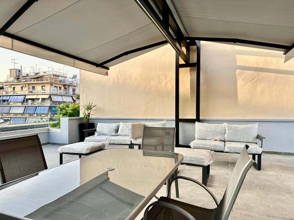 T&T Luxury Apartments - Rooftop Jacuzzi Atene Esterno foto