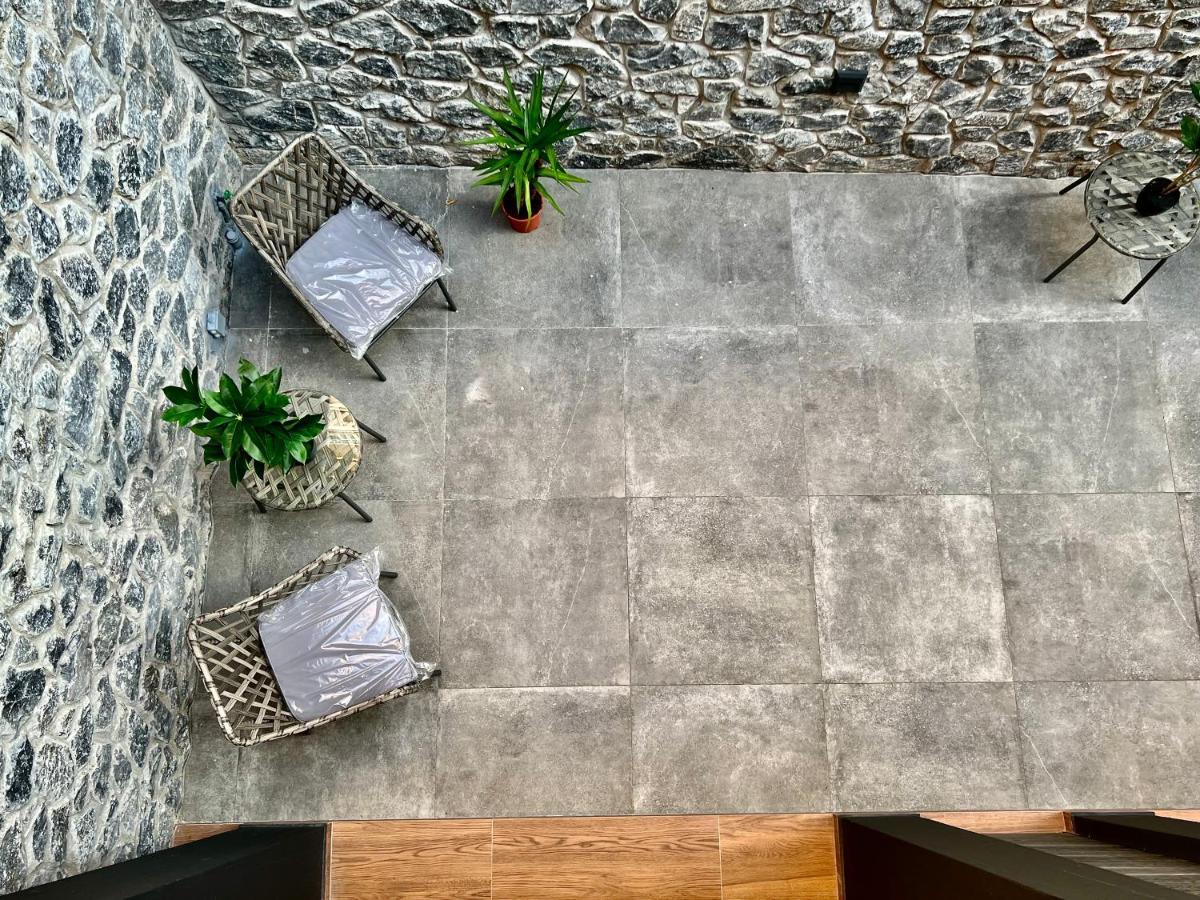 T&T Luxury Apartments - Rooftop Jacuzzi Atene Esterno foto