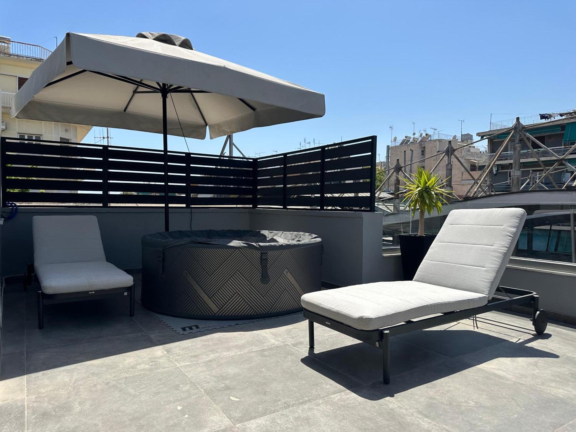 T&T Luxury Apartments - Rooftop Jacuzzi Atene Esterno foto